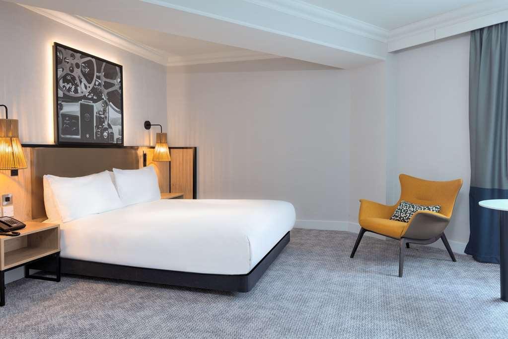 Hotel Doubletree By Hilton London Elstree à Borehamwood Chambre photo