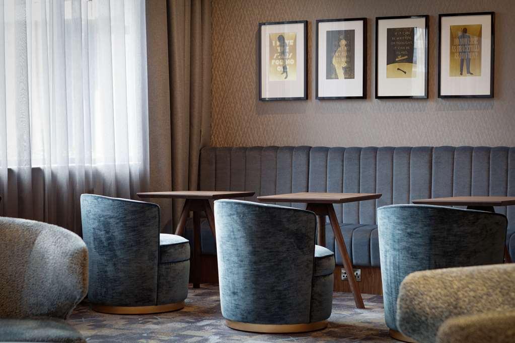 Hotel Doubletree By Hilton London Elstree à Borehamwood Intérieur photo