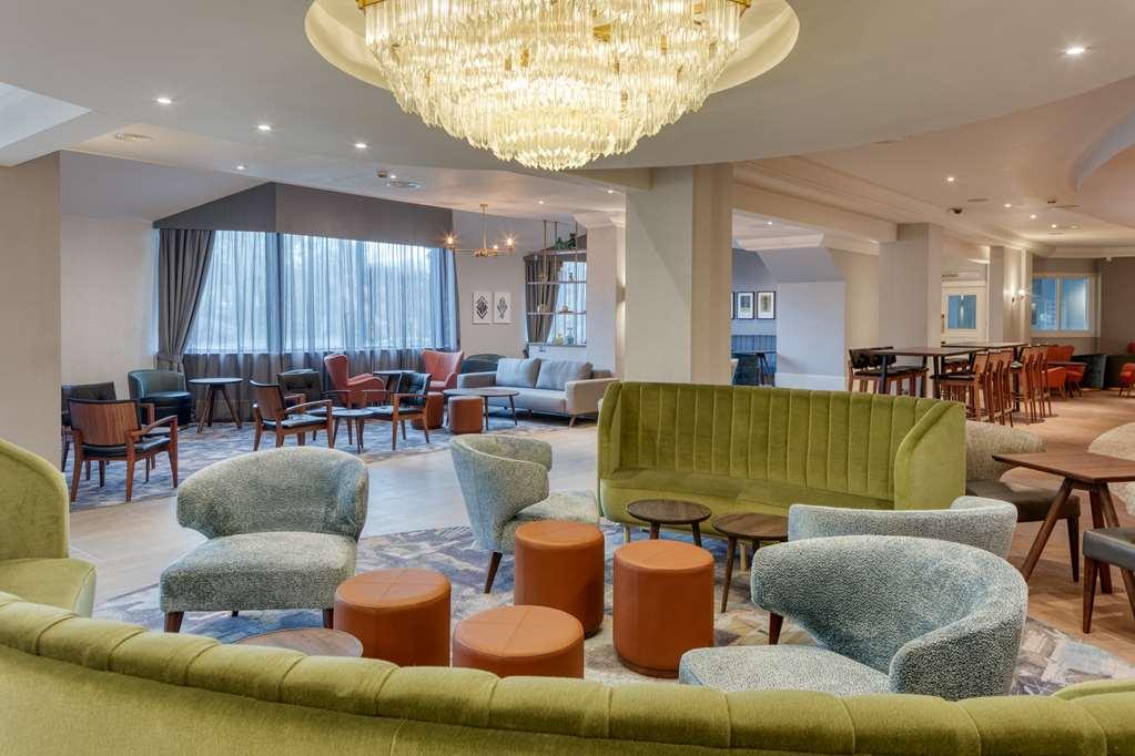 Hotel Doubletree By Hilton London Elstree à Borehamwood Intérieur photo