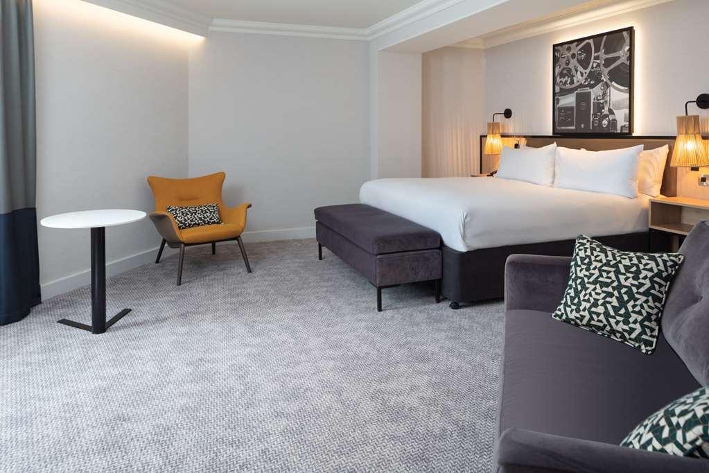 Hotel Doubletree By Hilton London Elstree à Borehamwood Chambre photo