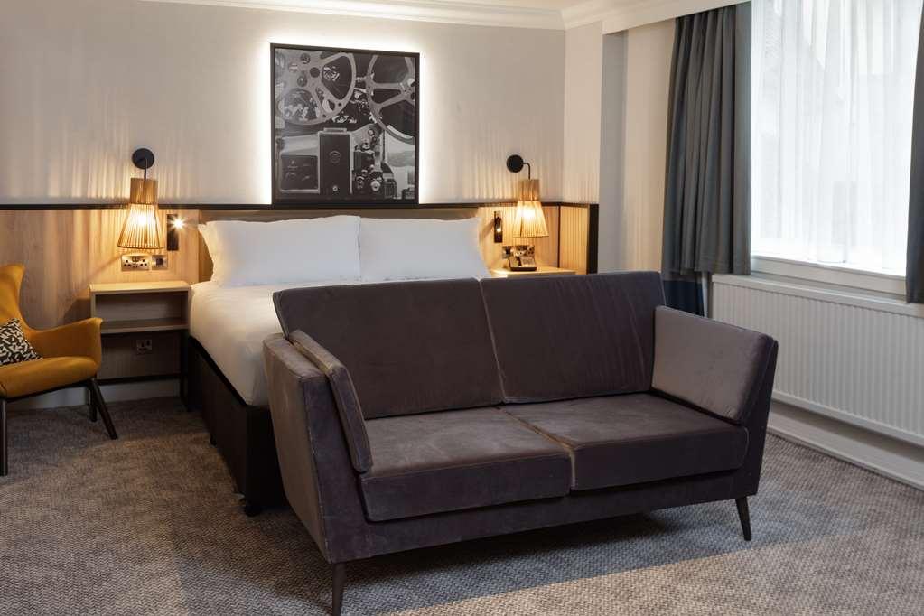 Hotel Doubletree By Hilton London Elstree à Borehamwood Chambre photo